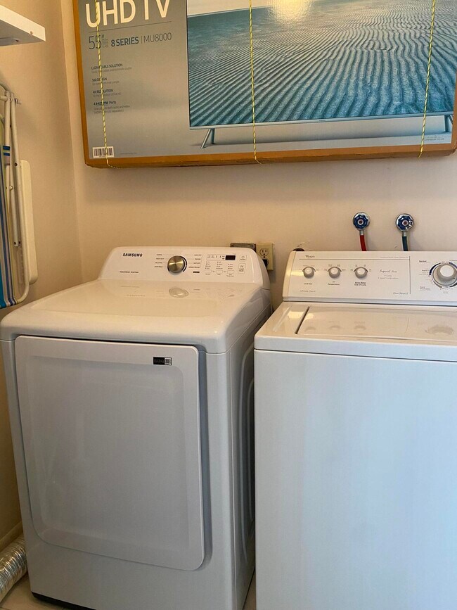 Building Photo - 368 Piedmont H