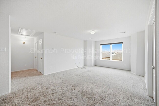 Building Photo - 5309 Camerford Ct