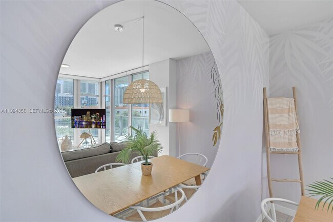 Building Photo - 3900 Biscayne Blvd