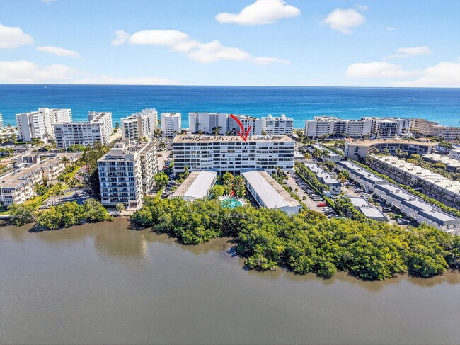 Building Photo - 3589 S Ocean Blvd