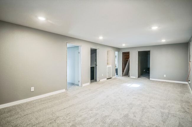 Basement Living Room - 10482 Hoyt St