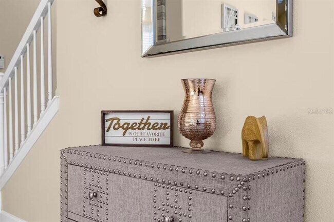 Building Photo - 8802 Bamboo Palm Ct