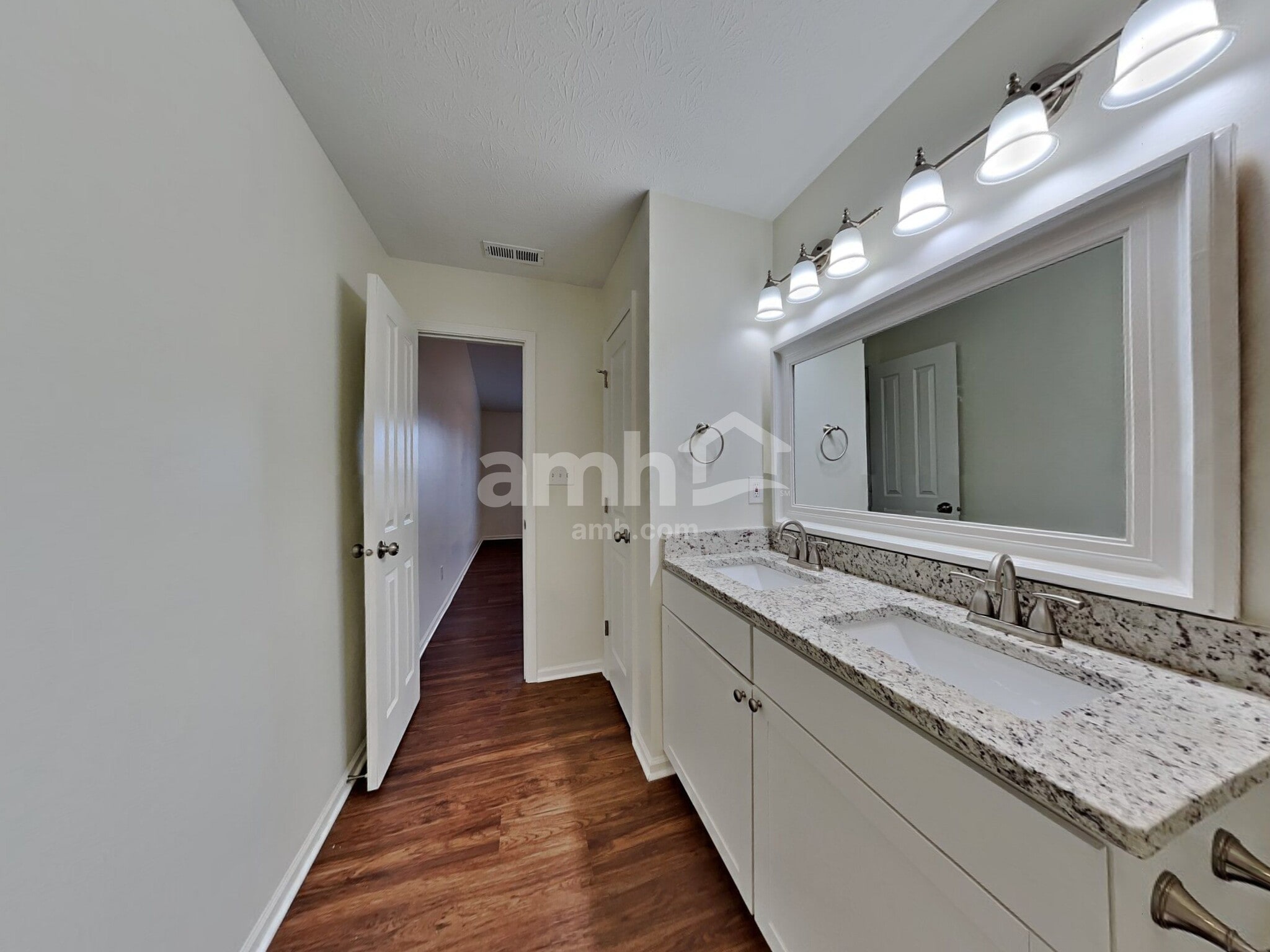 Building Photo - 8284 Shattuck Dr