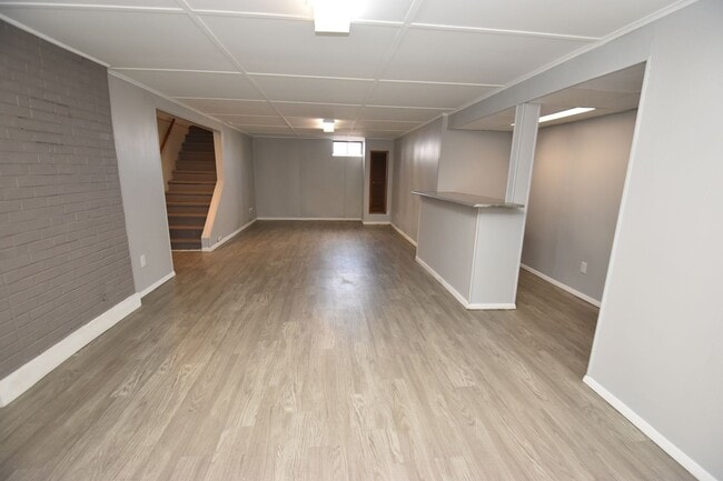 Building Photo - Upgraded Ranch Style Home in South Bend, IN