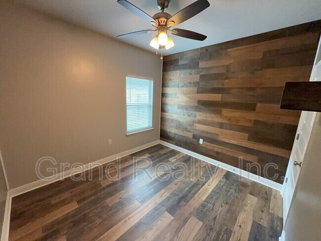 Building Photo - 3654 Hawks Landing Cir