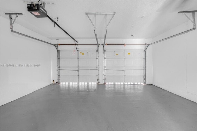 Building Photo - 13649 SW 142nd Terrace