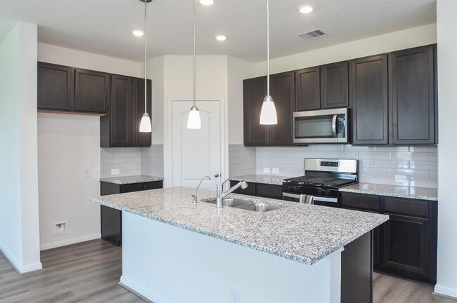 Building Photo - 4813 Vida Vis Dr