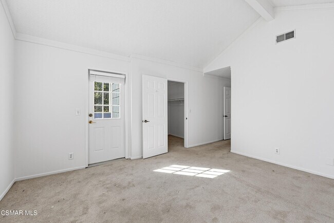 Building Photo - 1425 Clayton Way