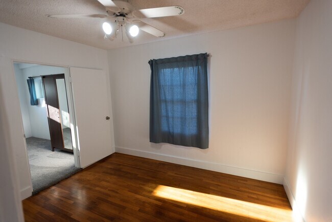 Building Photo - Newly remodeled 3 bedroom 1.5 Bath