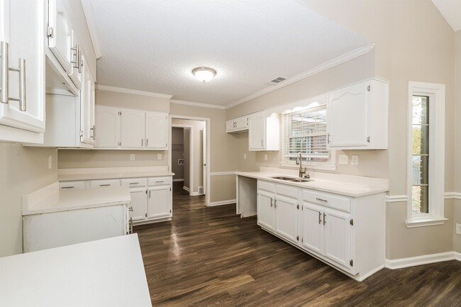 Building Photo - 4851 Harvest Knoll Ln