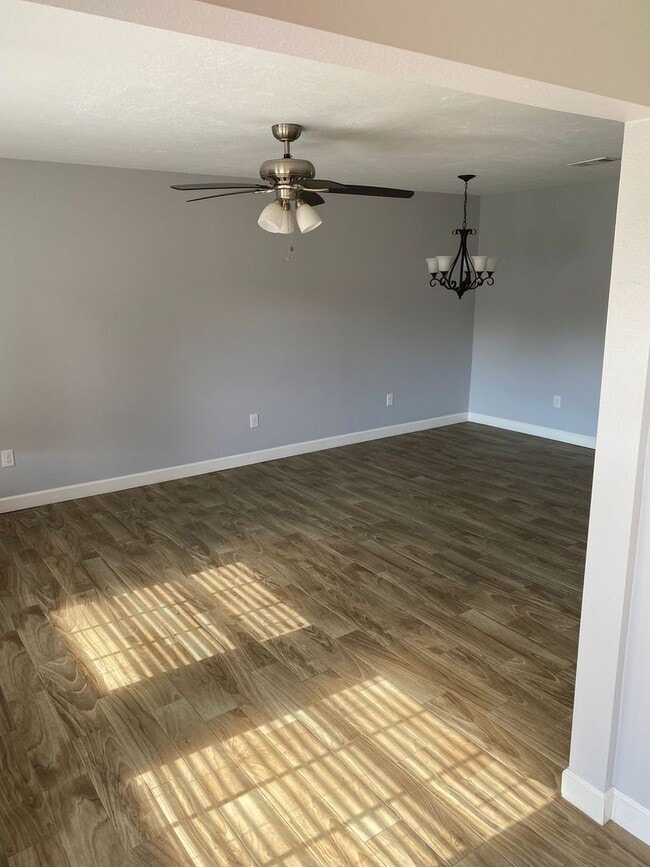 Building Photo - Gorgeous all renovated Home in Sour Lake, TX!