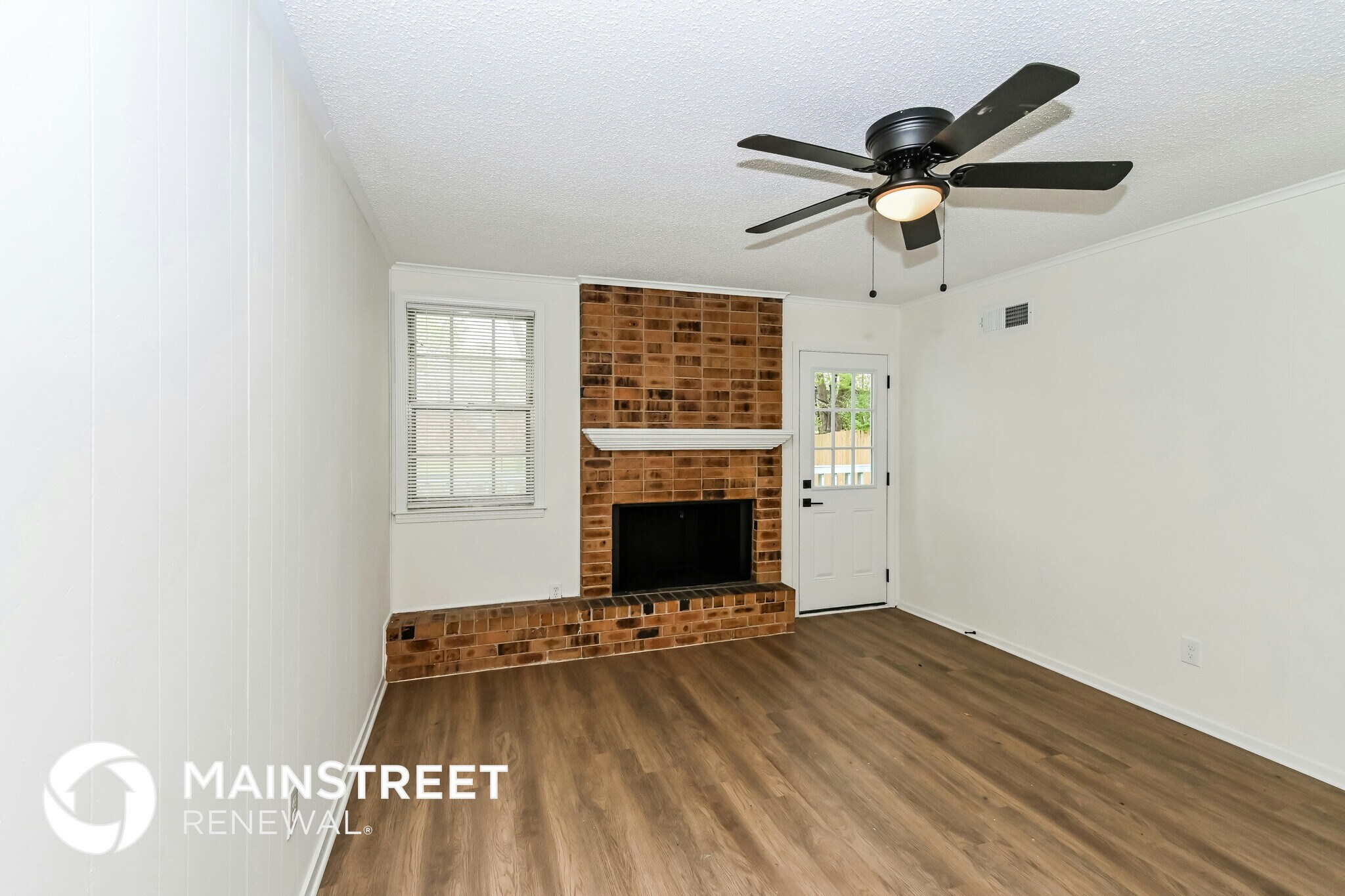 Building Photo - 3862 Kerwood Ave