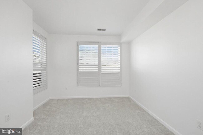 Building Photo - 2711 Bellforest Ct