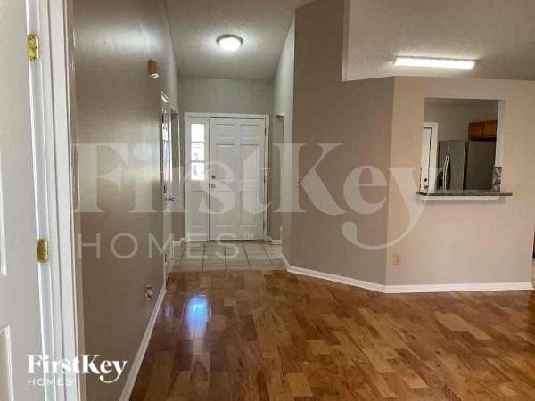 Building Photo - 8047 Queensferry Ln