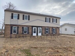 Building Photo - Shackleford Rd Townhome