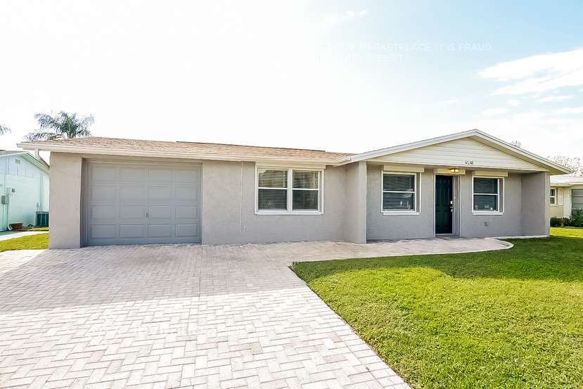 Primary Photo - 4048 Sunray Dr