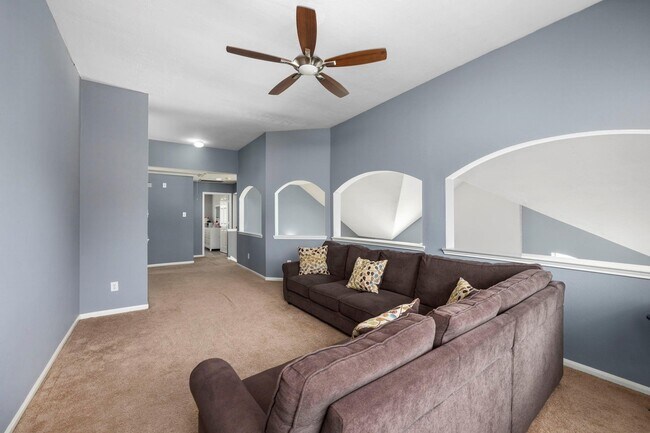 Building Photo - 16315 Scotch Hollow Ln