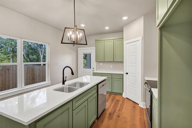 Building Photo - 805 Branding Iron Trail