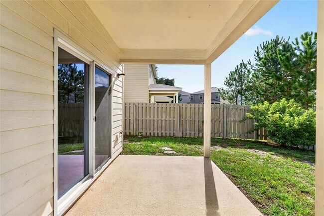 Building Photo - 13633 NW 14th Pl