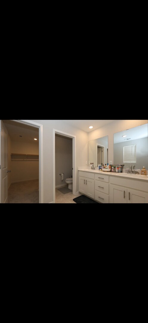 Building Photo - Gorgeous 4 Bedroom and 3 Bathroom Home in Wildhawk North Development $3,100 plus utilities and solar