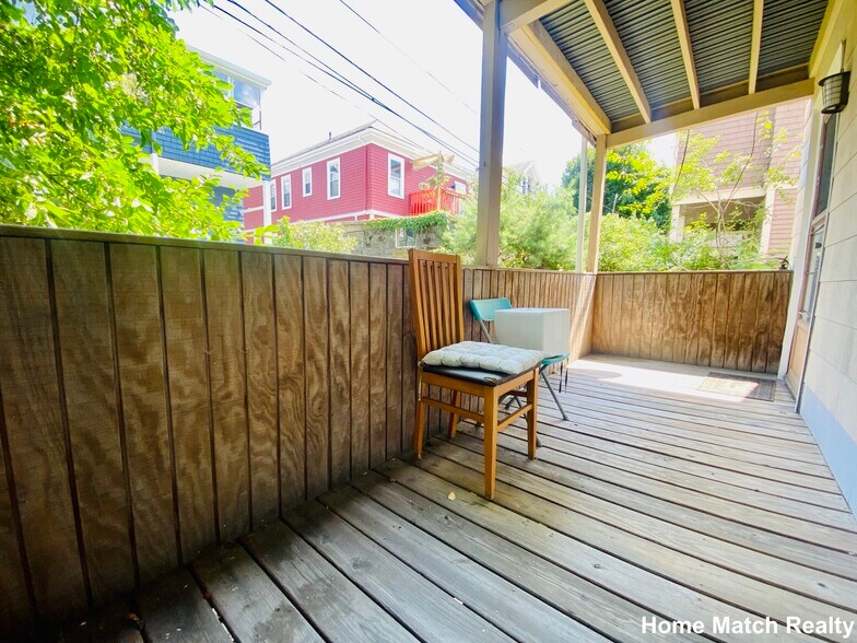 Building Photo - 39 Michigan Ave