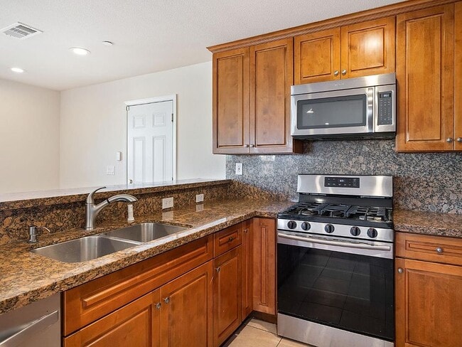 Building Photo - 3910 San Carlos Wy