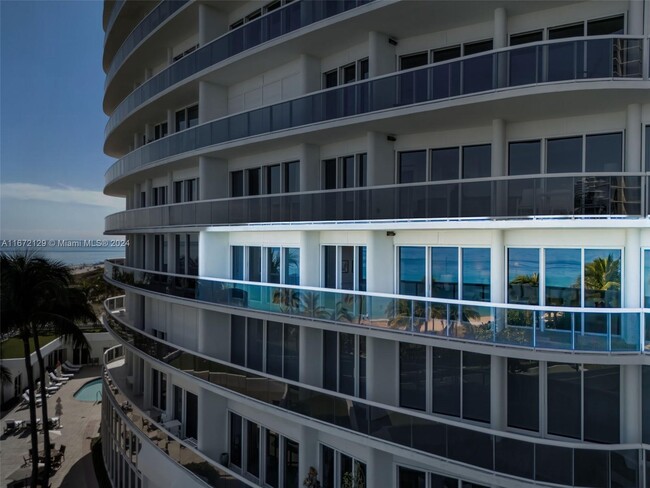 Building Photo - 9601 Collins Ave