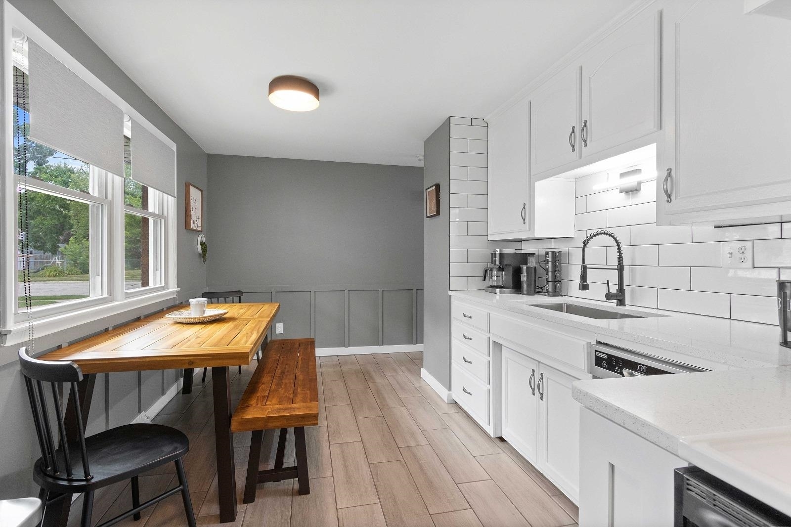 Building Photo - 1446 Pilgrim St