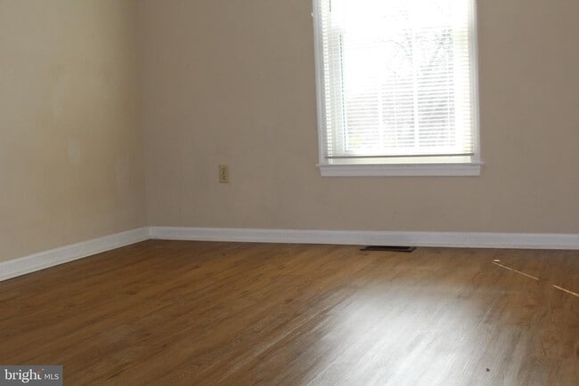 Building Photo - 642 Concerto Ln