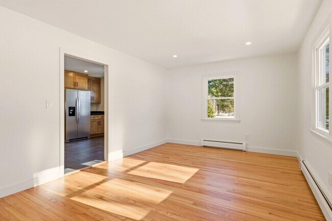 Building Photo - 29 Lovell Rd