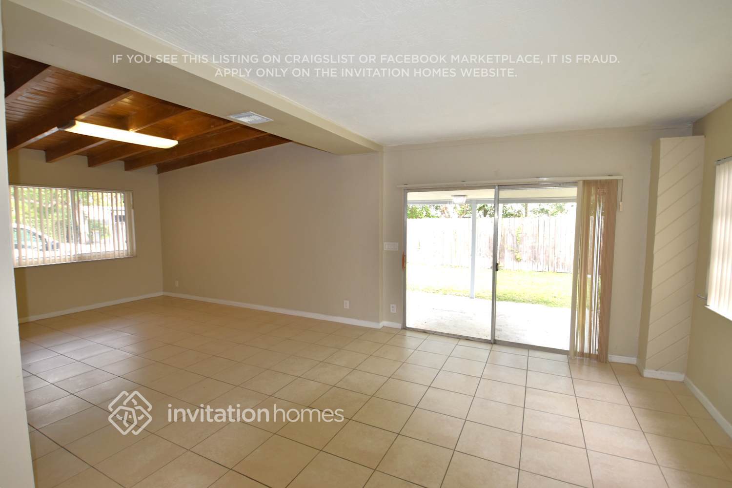 Building Photo - 3137 SW 15th Ct