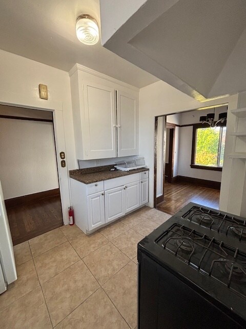 kitchen - 344 40th St