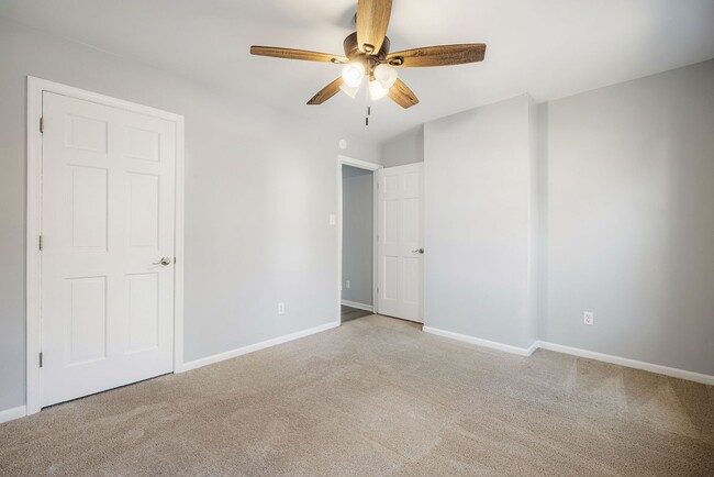 Building Photo - 4 Bedroom Home in Chesterfield County!!!! ***Available Early December***