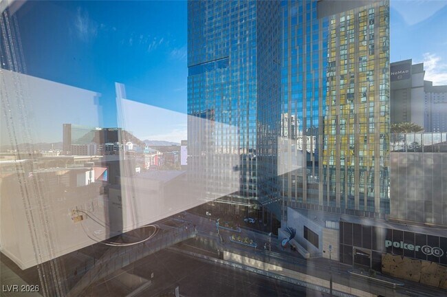 Building Photo - 3722 S Las Vegas Blvd