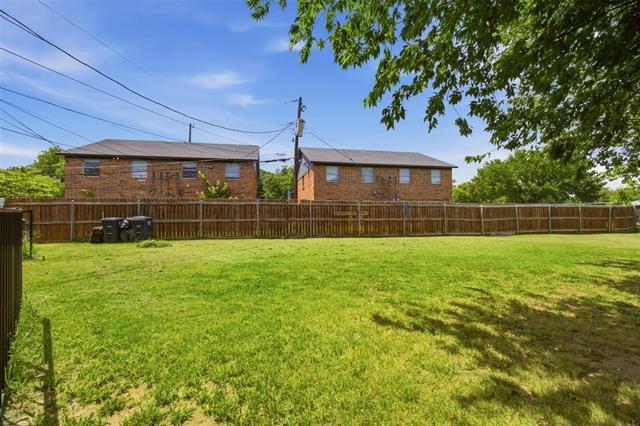 Building Photo - 908 Isbell Rd