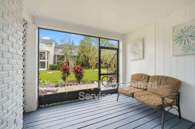 Building Photo - 4329 Plaza Gate Ln S