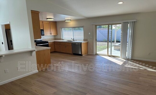 Building Photo - 9914 Bourbon Ct