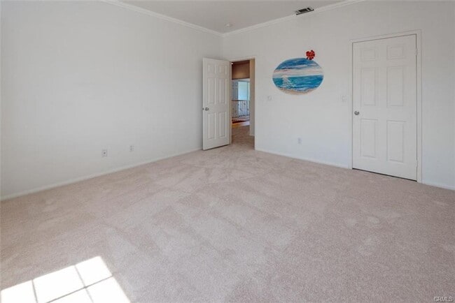 Building Photo - Executive Town Home in Central Torrance