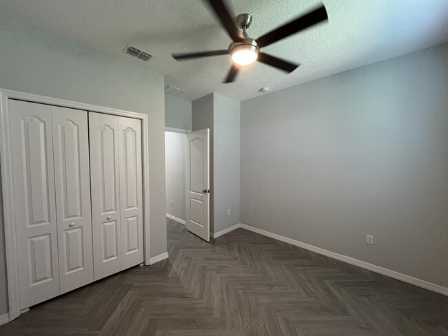 Building Photo - 2581 Econ Landing Blvd