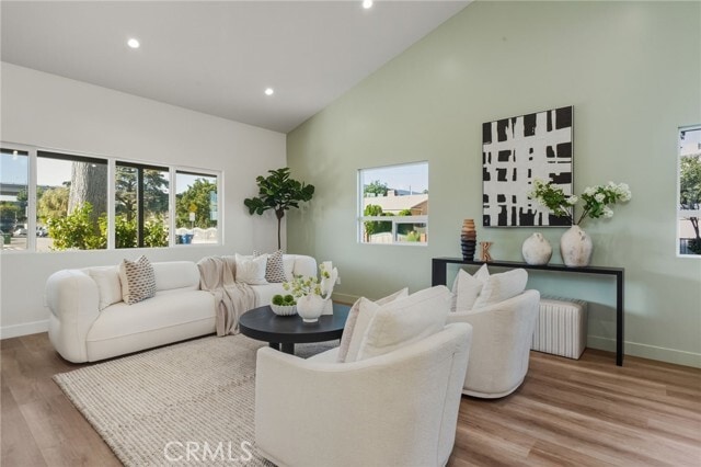 Building Photo - 2536 Cotner Ave