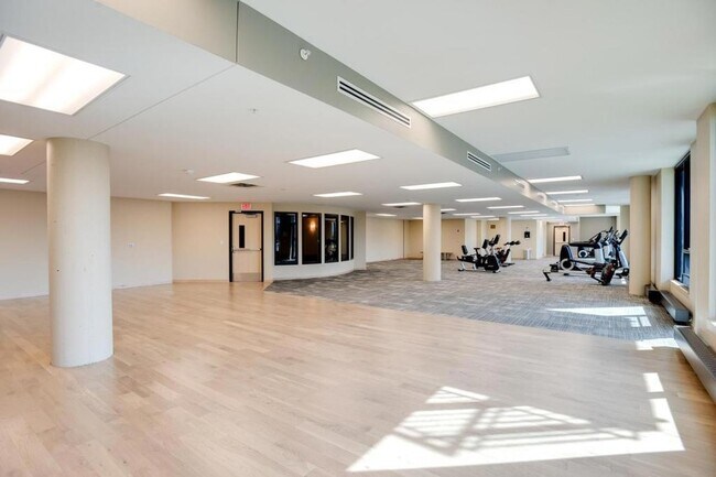 Building Photo - 1240 S 2nd St