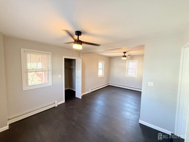 Building Photo - 46 Hayward Ave