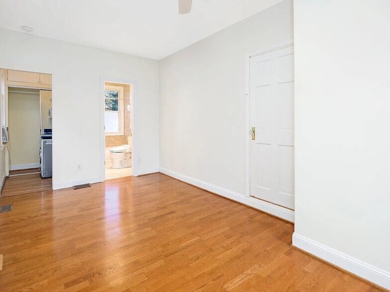 Building Photo - 4908 45th St NW