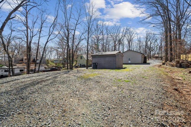 Building Photo - 259 Unionville - Indian Trail Rd W