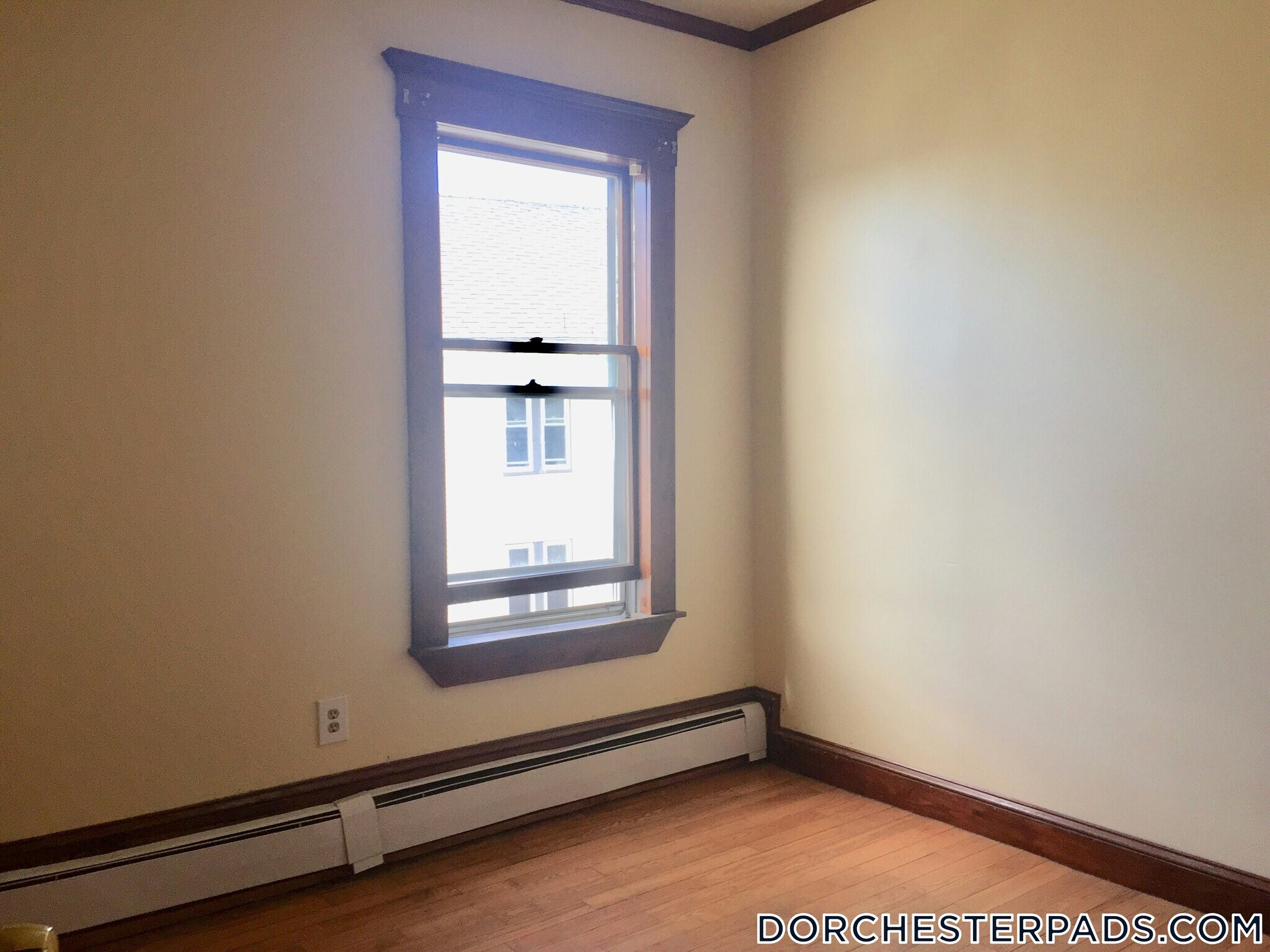 Building Photo - 361 Adams St