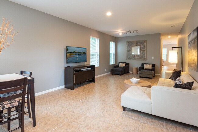Building Photo - 108 Canterbury Pl