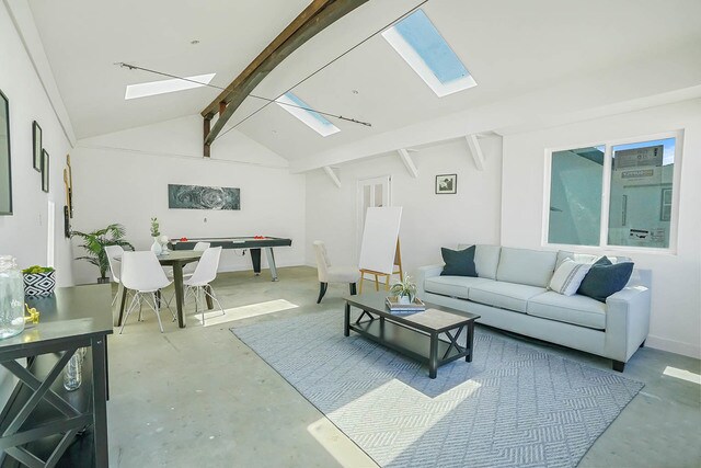 Building Photo - 3924 Tuller Ave