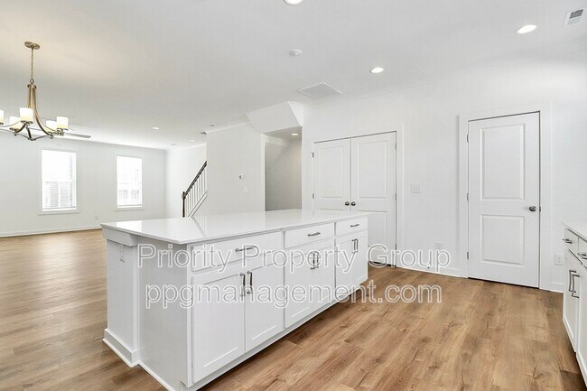 Building Photo - 222 Gilead Rd