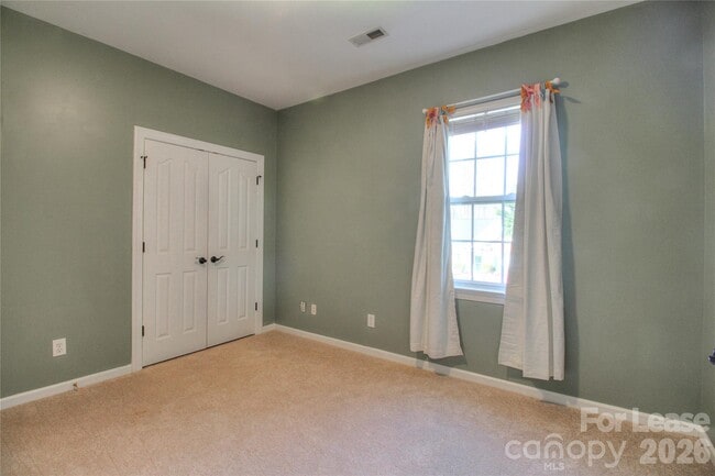 Building Photo - 8414 Bampton Dr