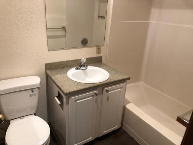 Building Photo - 0 bedroom in Seattle WA 98133